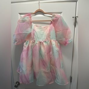 pastel tie-dye puff sleeve dress